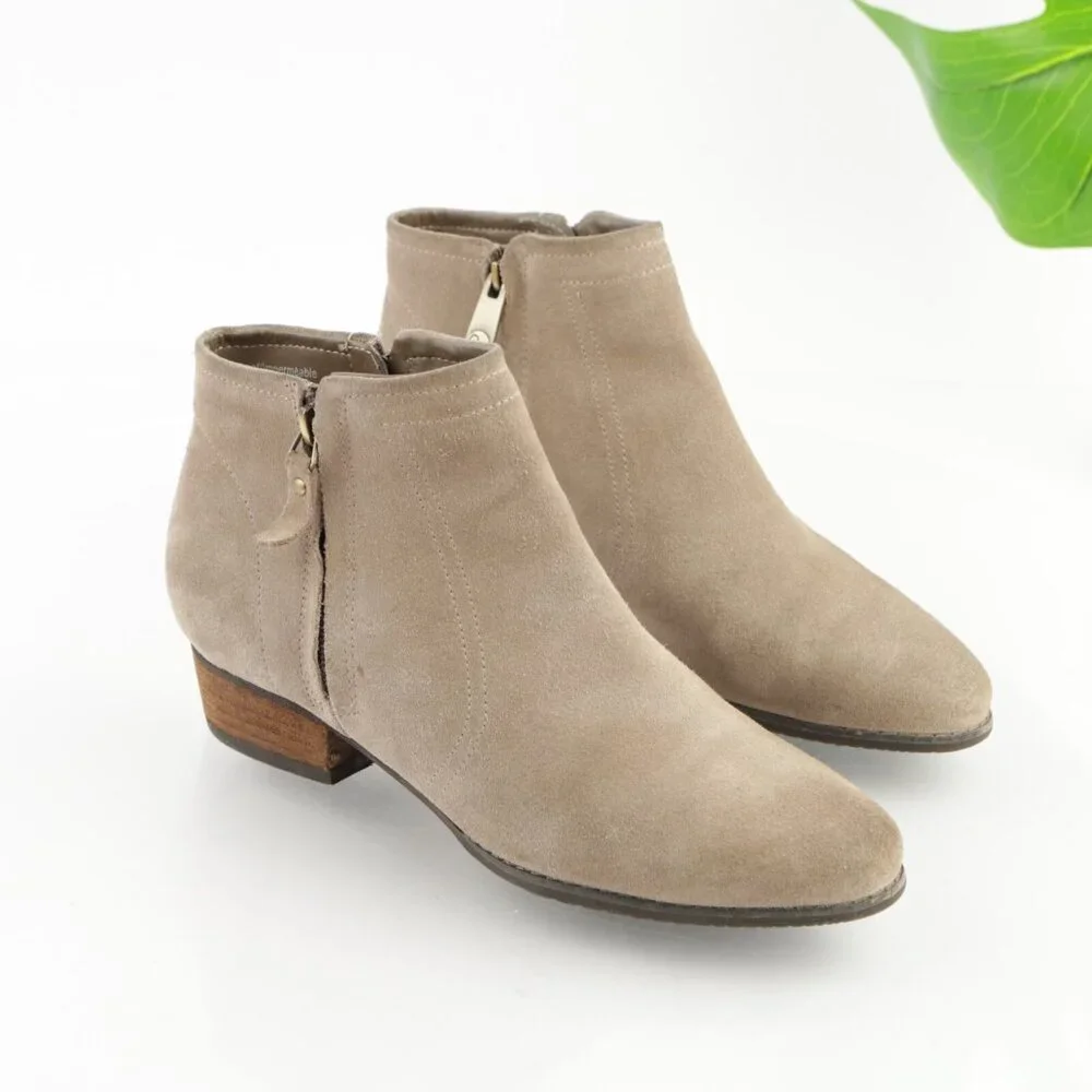 Blondo Womens Linda Boots Size 7 Waterproof Taupe‎ Tan Suede Booties Block Heel